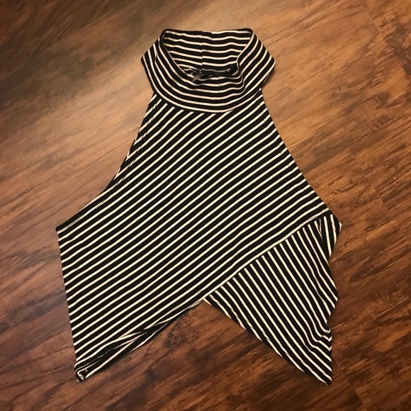 Tops - Crop top